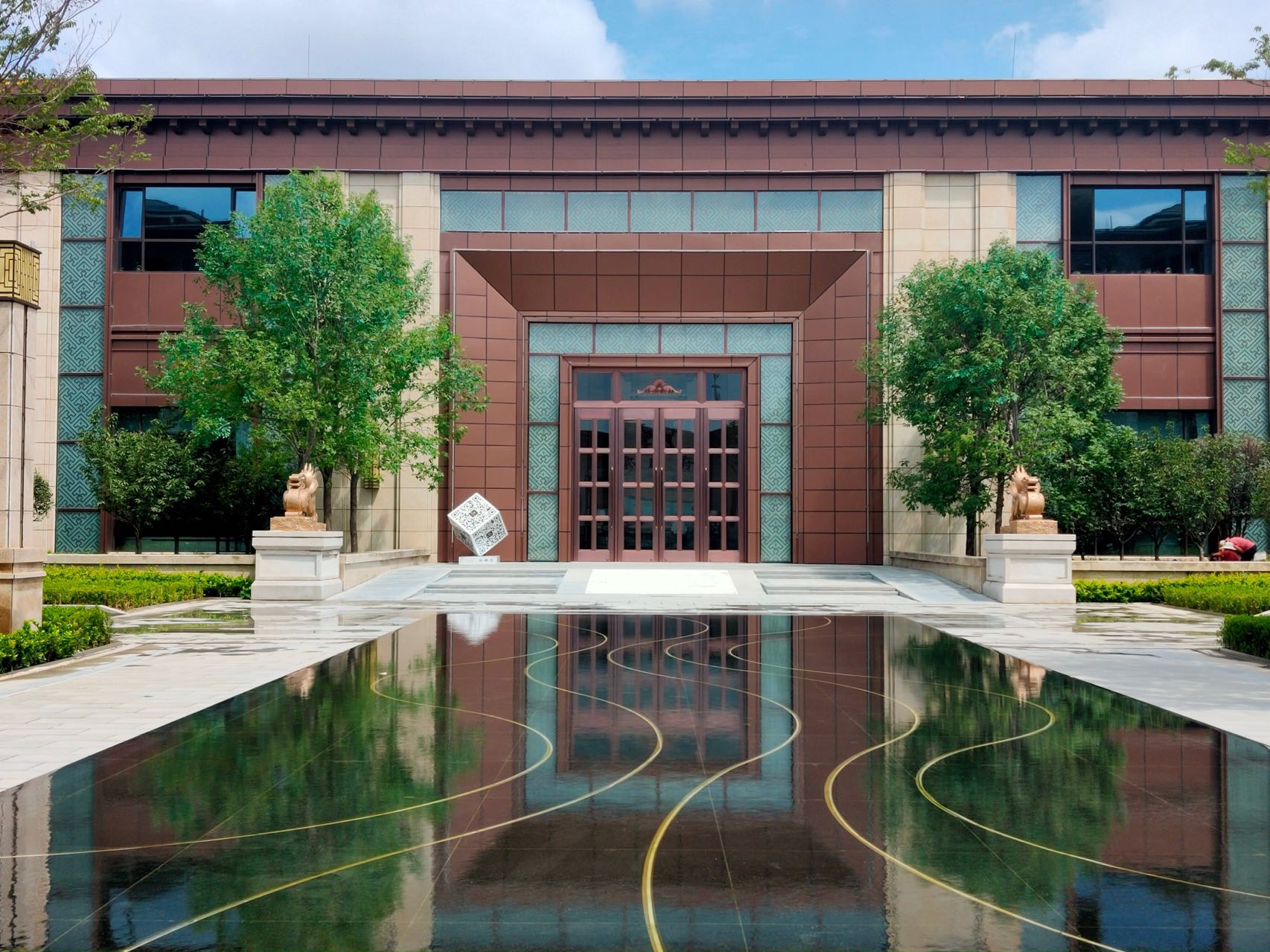 �Ͼ����ܹ�˾����������O(sh��)Ӌ(j��)Ը��